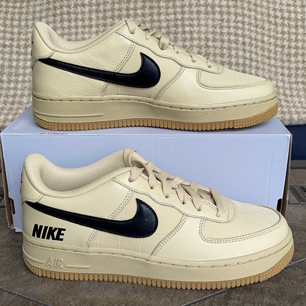Nike Air Force 1 LV8 5 WMNS